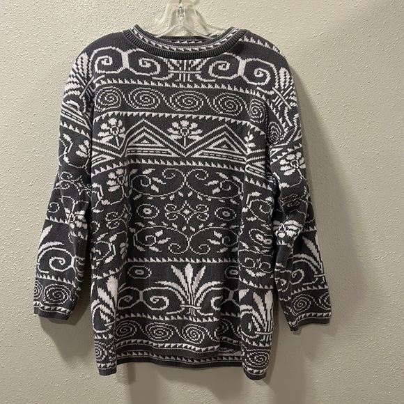 Yarnworks gray sweater, size M - Picture 1 of 1